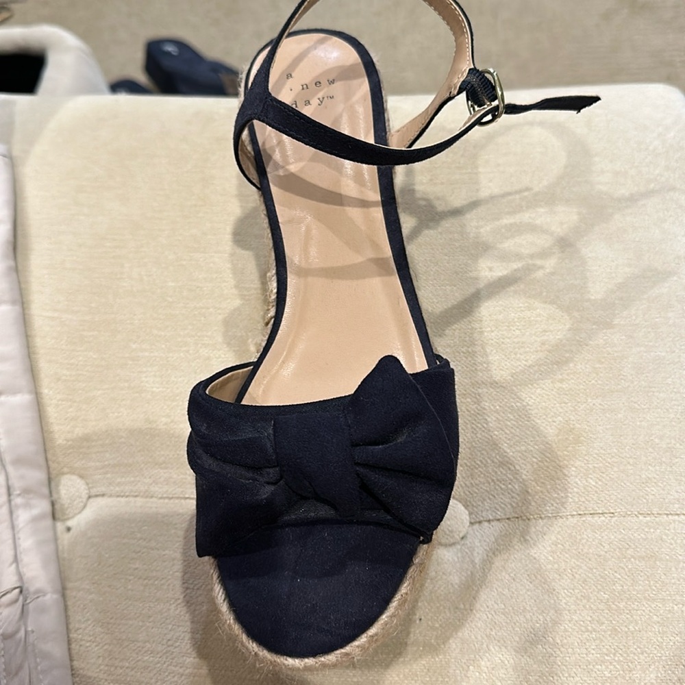 Navy Platform Sandals